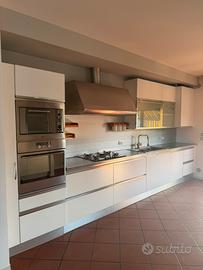 Cucina completa