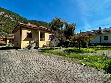 VILLA SINGOLA A BORGONE SUSA