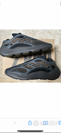 Adidas Yeezy originali n.48