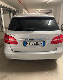 Mercedes  classe B180