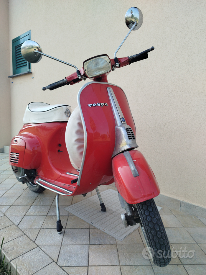 Vespa 125 Colore Rosso Corallo Vespa 50 Special Rosso Corallo