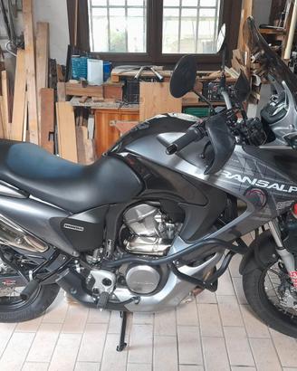 Transalp 700 xl con ABS  immacolata