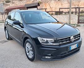 Volkswagen Tiguan 2.0 TDI SCR DSG Business BlueMot