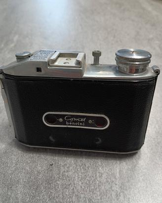 Macchina fotografica Comet ll, CMF Film 127