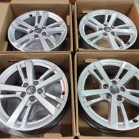 Cerchi in lega Audi A3 Q2 Q3 17'' Originali