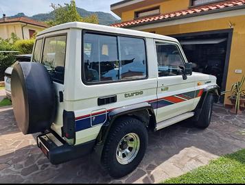 Toyota Vx Land Cruiser 2.4 turbo diesel.