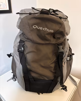 Zaino Trekking Quechua 40L PARI AL NUOVO