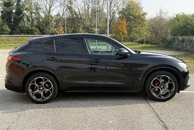 Alfa romeo Stelvio Veloce