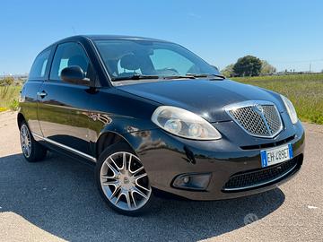 Lancia Ypsilon 1.3 MTJ REVISIONATA con GARANZIA