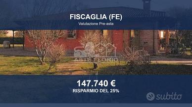 Immobile in asta di 223 m² con più di 5 locali a F