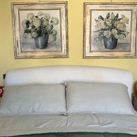 Letto matrimoniale +comodini+2 quadri