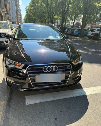 Audi A3 Sportback 1.8 TFSI S tronic Ambition 