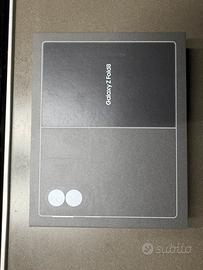Samsung galaxy fold 8 256 lavander