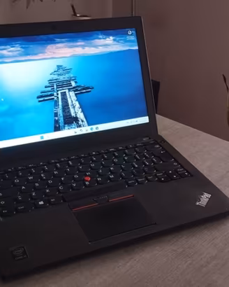 Lenovo ThinkPad X250 | i5 / 8GB RAM