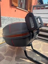 BAULETTO GIVI MONOKEY E36 CON POGGIASCHIENA STAFFE