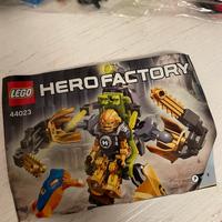 LEGO Hero Factory 44023 - "Cingolato di rock"