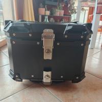 Top Box moto 45L alluminio nero nuovo
