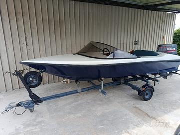 Motoscafo Yamaha 40 cv