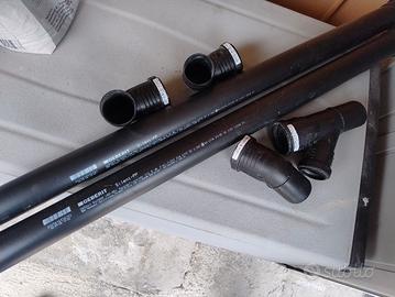 2 Tubi nuovi marca Geberit + 4 curve Geberit nuove