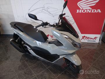 Honda PCX 125 abs scooter
