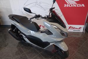 Honda PCX 125 abs scooter
