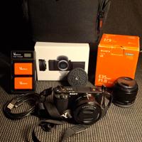 Sony zve10 + 35mm 1.8 Sony + batterie + marsupio