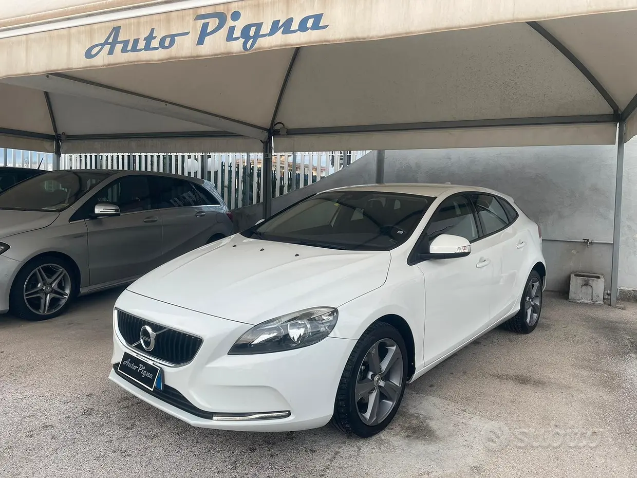 Volvo V40 (2012-2020)