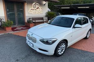 BMW 118 d 5p. Urban TAGLIANDATA + DISTRIBUZIONE E