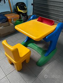 Banco scuola chicco per piccoli bambini