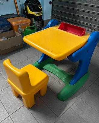 Banco scuola chicco per piccoli bambini