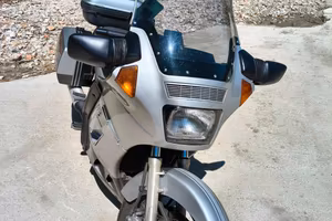 Kawasaki GTR 1000