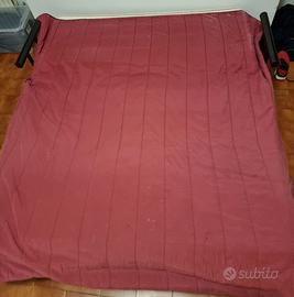 Divano letto matrimoniale buono stato.