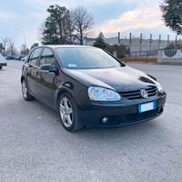 Golf 5 1.9 TDI Sportline 105 CV (77 kW) DPF