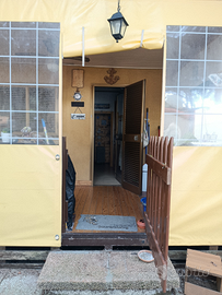 Casetta in campeggio