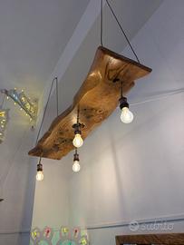 Lampadario in legno di Ulivo