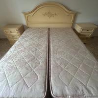 Camera (Letto, cassettiera, comodini e armadio)