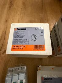 Set magnetoteemico per pannello generale