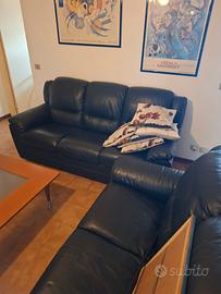 DIVANO 3 + 2 IN PELLE