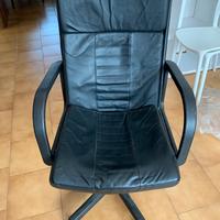 Poltrona ufficio nera rotelle