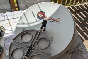 Antenna sat. automatica SR Mecatronic ASR 650