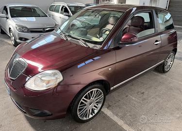 Lancia Ypsilon 1.2 Benzina 60Cv Platino - 2009