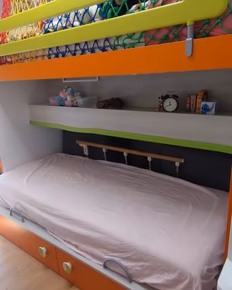letto scorrevole Sprint  salva spazio con soppalco