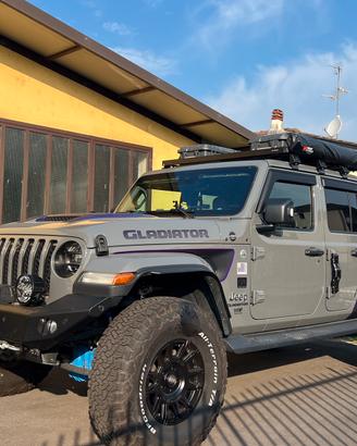Jeep gladiator