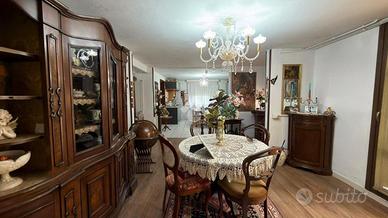 VILLA SINGOLA A SUZZARA