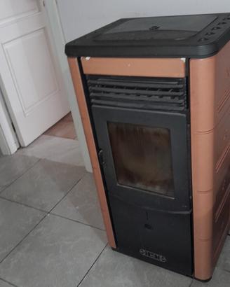 STUFA A PELLET MARIKA PIAZZETTA SUPERIOR