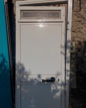 portoncino alluminio