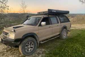 Mitsubishi l200