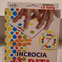 Gioco incrocia le dita (twister)