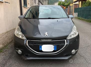 Peugeot 208  GPL