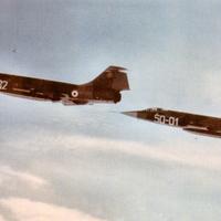 Cartolina postale con annullo speciale.